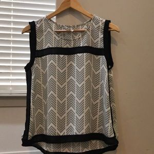 Black and white tank